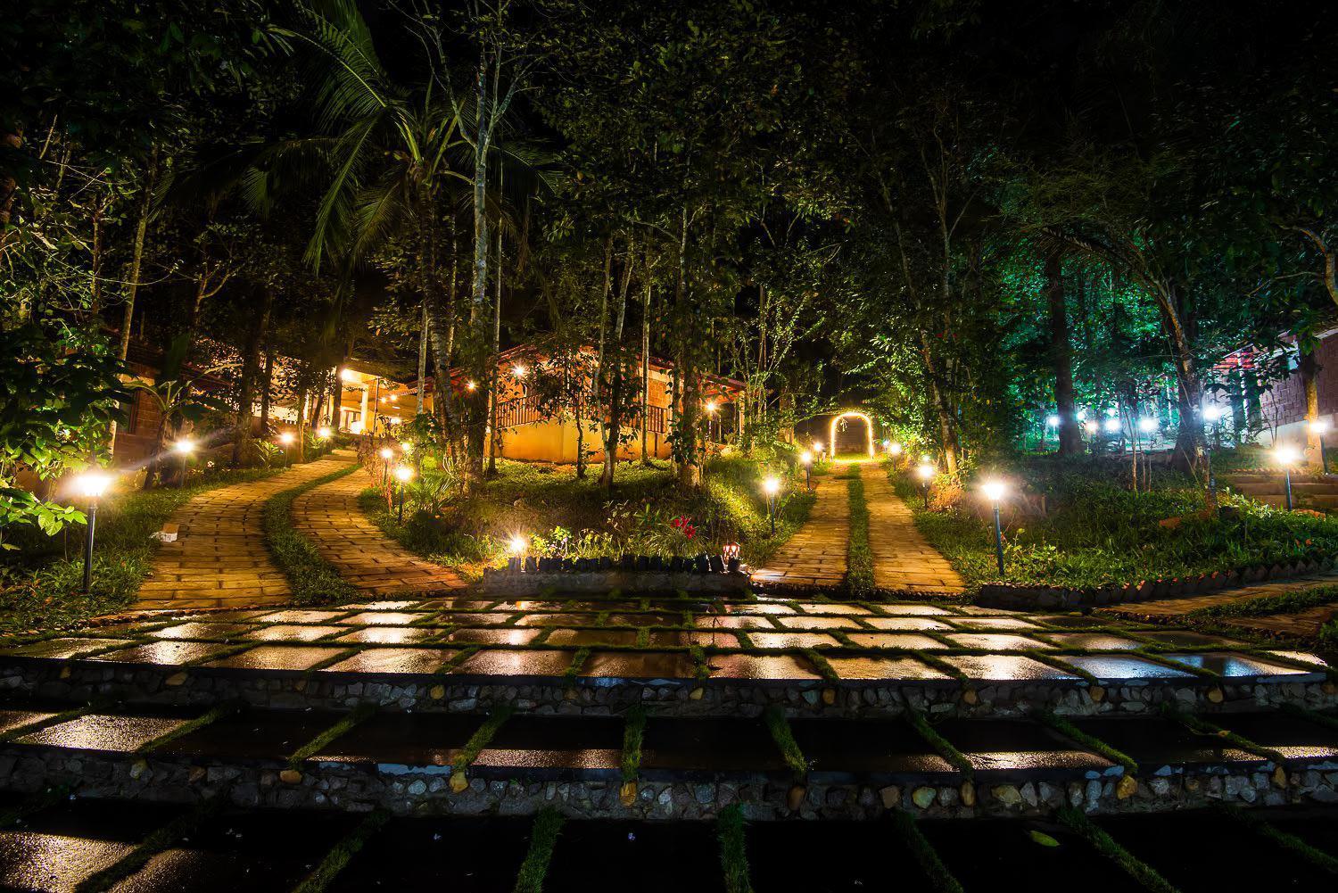 Raindrops Resorts Wayanad Sultan Bathery Eksteriør bilde