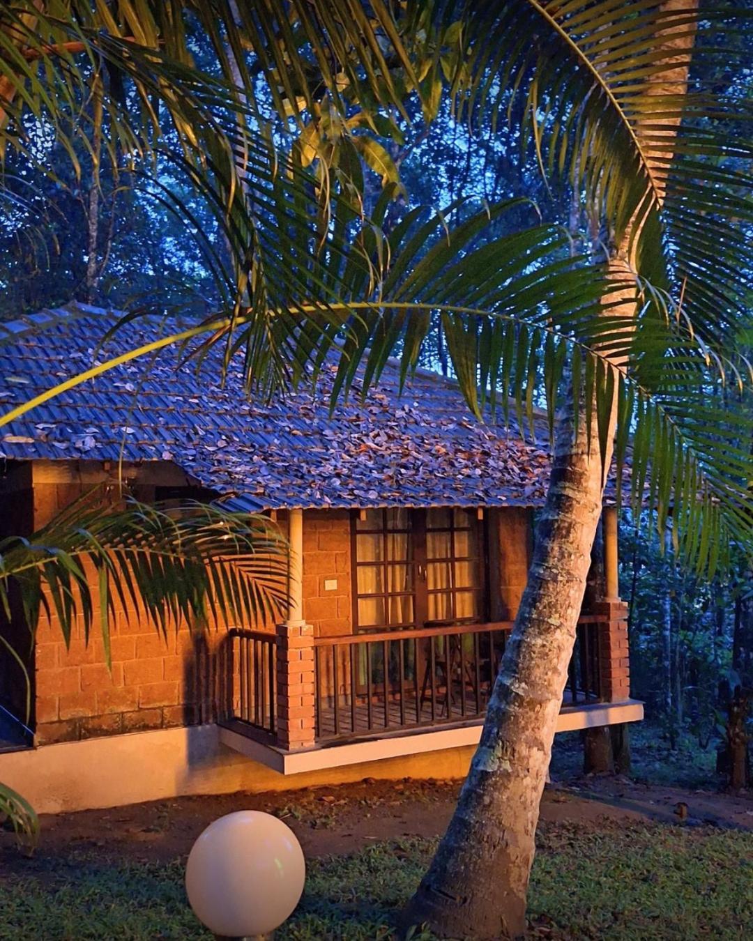 Raindrops Resorts Wayanad Sultan Bathery Eksteriør bilde