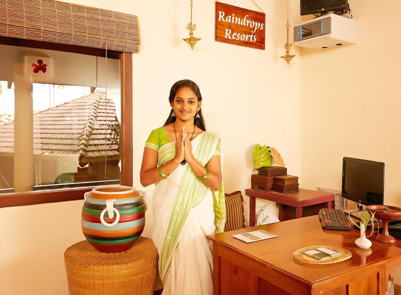 Raindrops Resorts Wayanad Sultan Bathery Eksteriør bilde