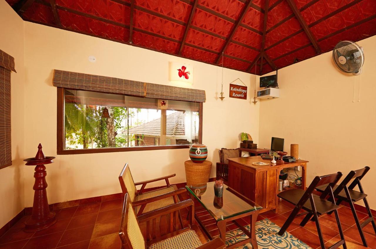 Raindrops Resorts Wayanad Sultan Bathery Eksteriør bilde